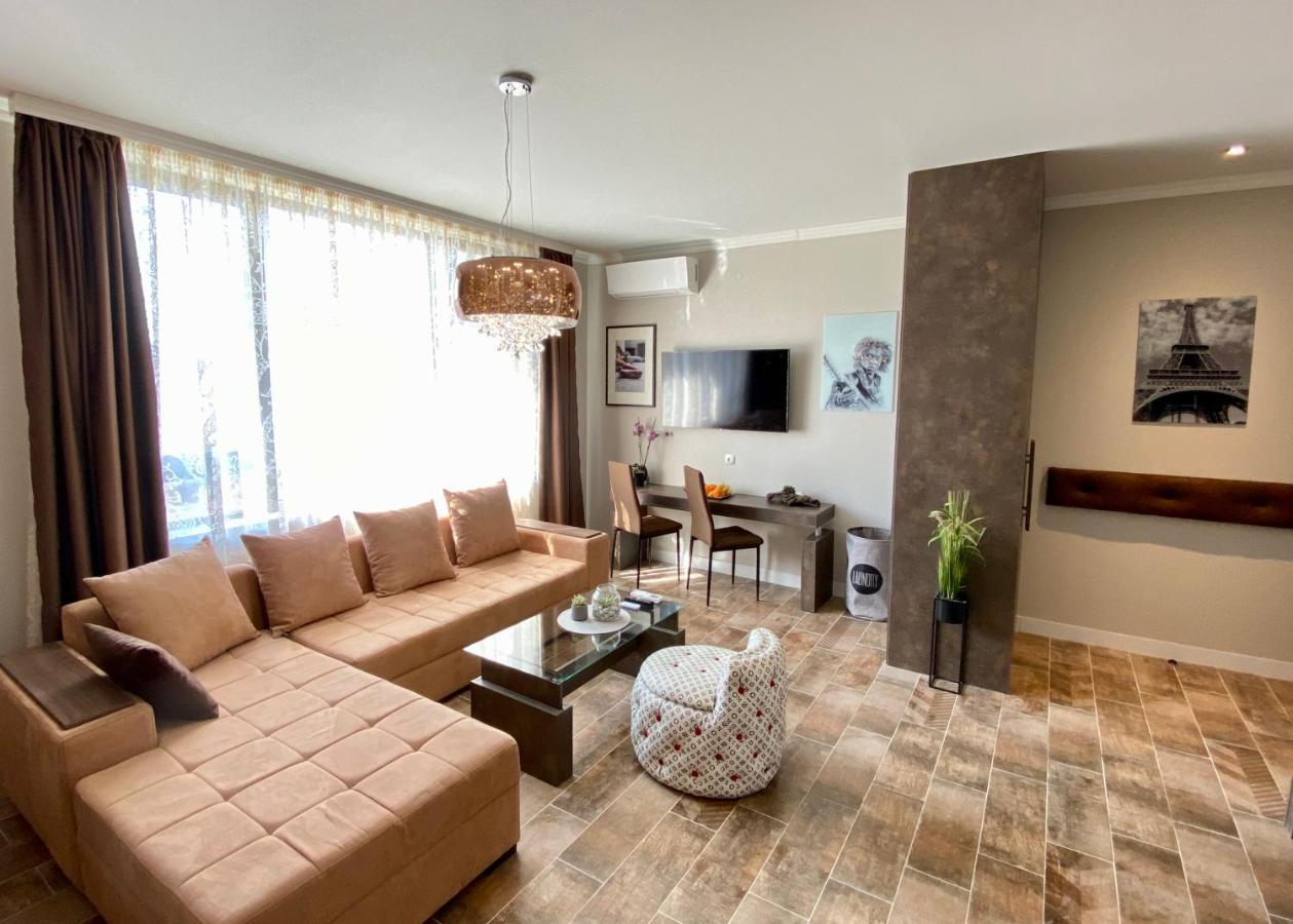 Luxury Apartments Ivon Plovdiv Ngoại thất bức ảnh